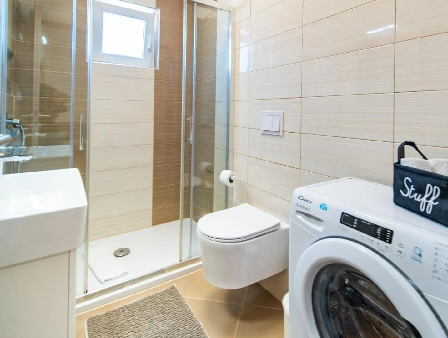 Foric Apartments With Outdoor Heated Pool Rab Town Chorvatsko