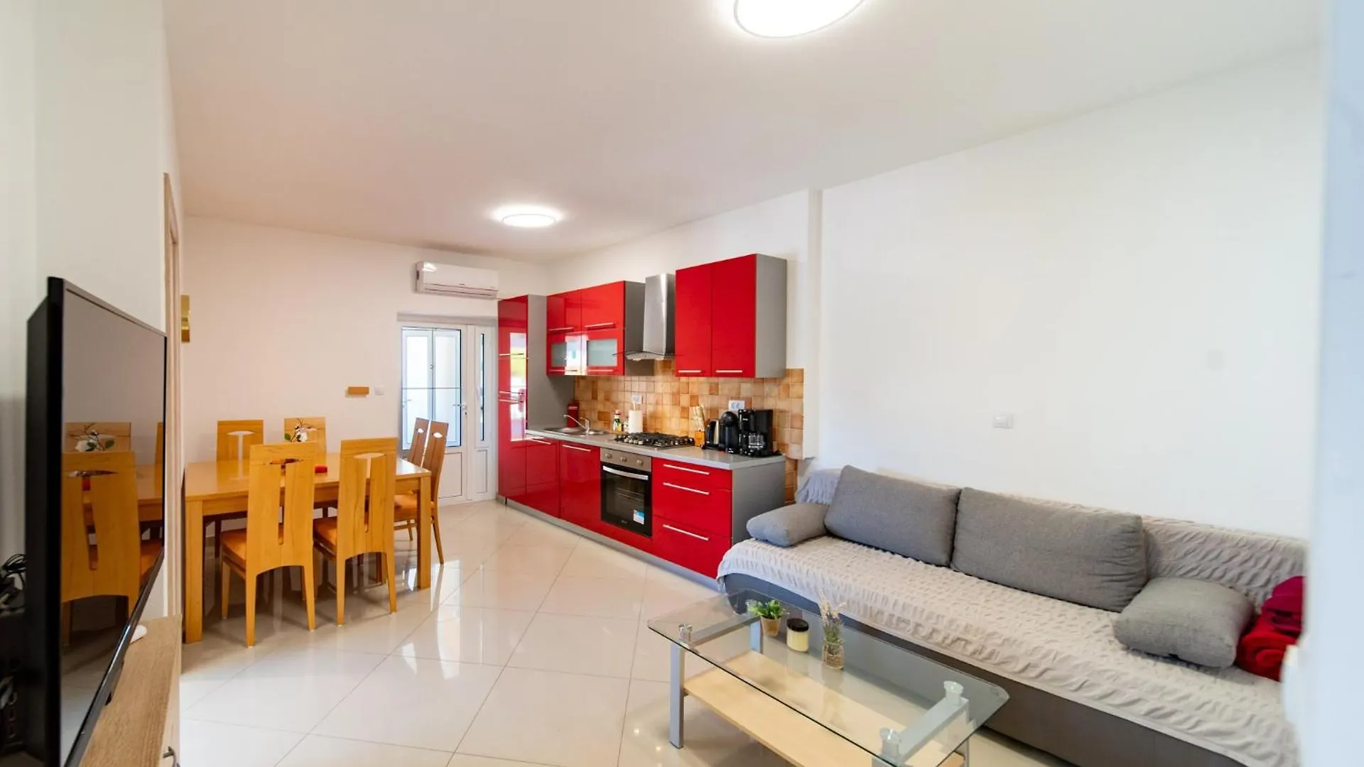 Foric Apartments With Outdoor Heated Pool Rab Town