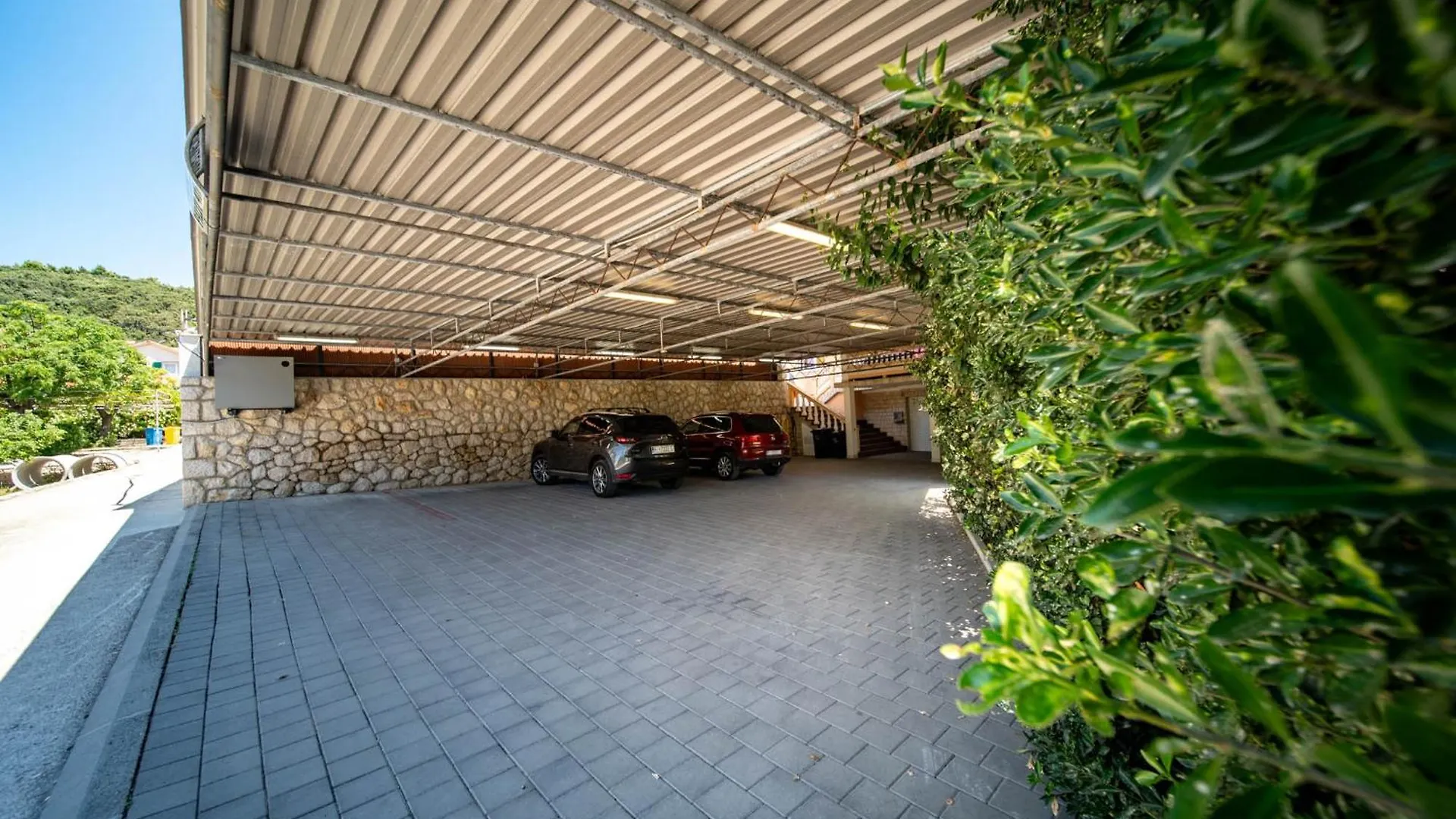 Foric Apartments With Outdoor Heated Pool Rab Town